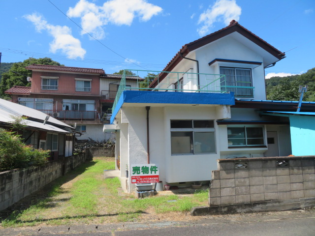 藤岡市譲原　中古一戸建ての外観