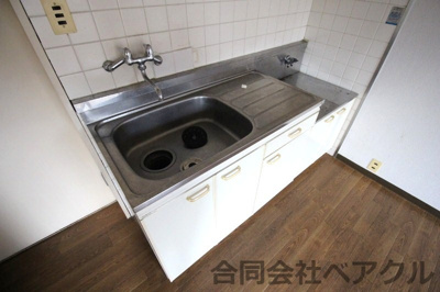 【キッチン】 | ヴィラ大成