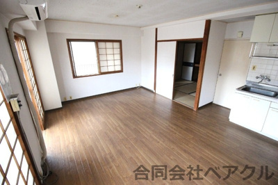 【居間・リビング】 | ヴィラ大成