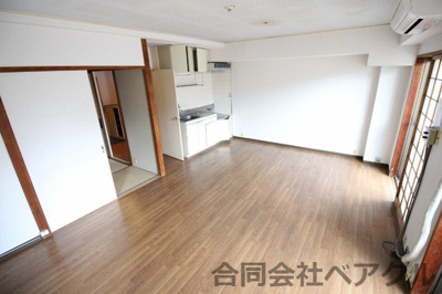 【居間・リビング】 | ヴィラ大成