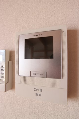 【セキュリティ】 | 星陵台６丁目戸建 | ＴＶモニター付きインターホン