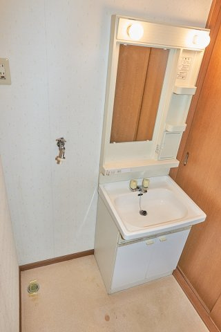 サニービレッジの独立洗面台