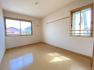 【寝室】 | ラ・シャンブルB