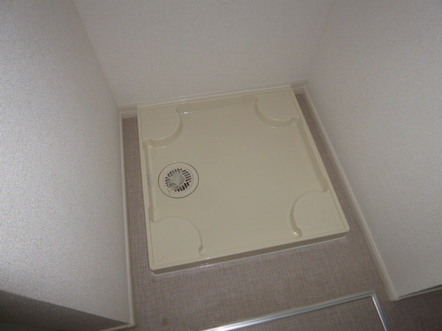 ブリーズ・プロムナードのその他|洗濯機置き場