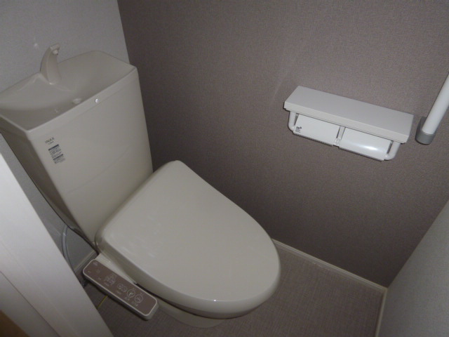 ブリーズ・プロムナードのトイレ|温水洗浄便座