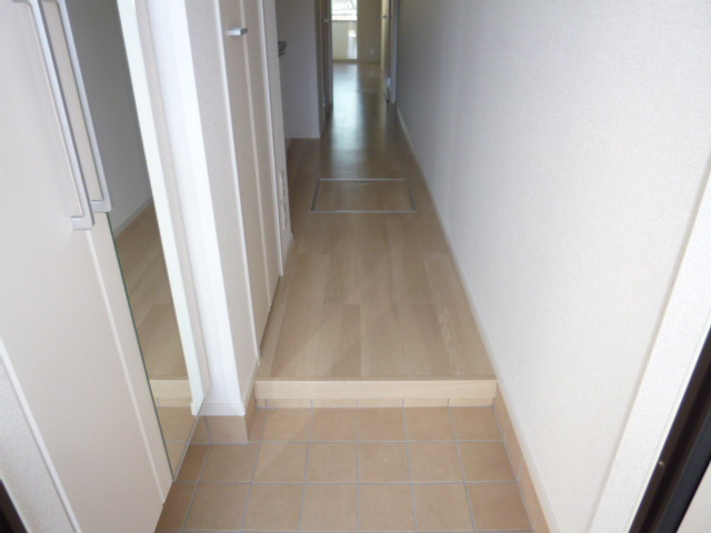 ブリーズ・プロムナードの玄関