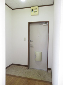 【玄関】 | ニューシティ三千苅