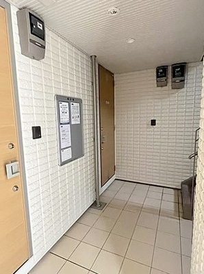 【ロビー】 | ルミエール小竹町