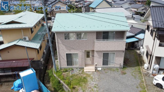 【外観】 | 市川三郷町市川大門 平成29年築 内外装綺麗 駅徒歩5分 | 令和4年9月撮影 陽当たり、風通しともに優れています。