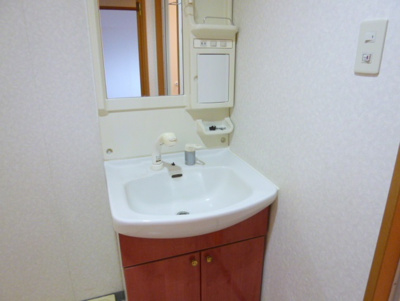 【独立洗面台】 | ゼファーシャン・ティオン蘇我壱番館