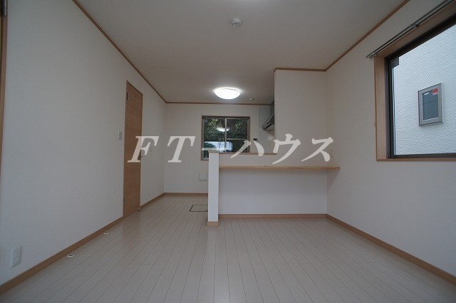 リブリ・ＦＥＲＩＯⅡの居間・リビング