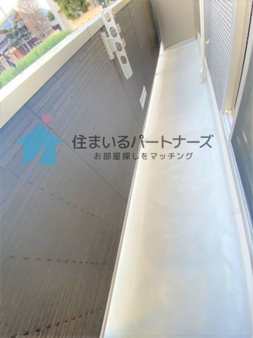 久留米市御井町のハイツのバルコニー|バルコニーからの眺めを楽しみながら食事をしませんか