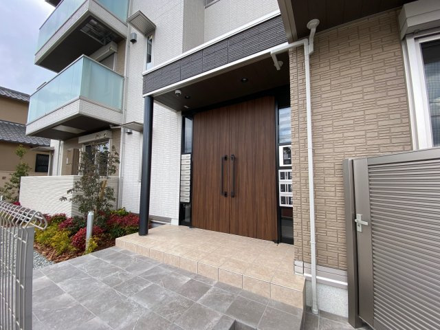 フェリーチェヴェントのエントランス