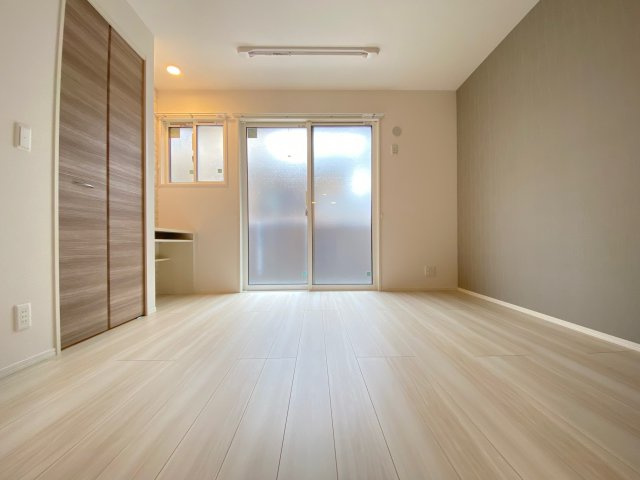 フェリーチェヴェントの洋室