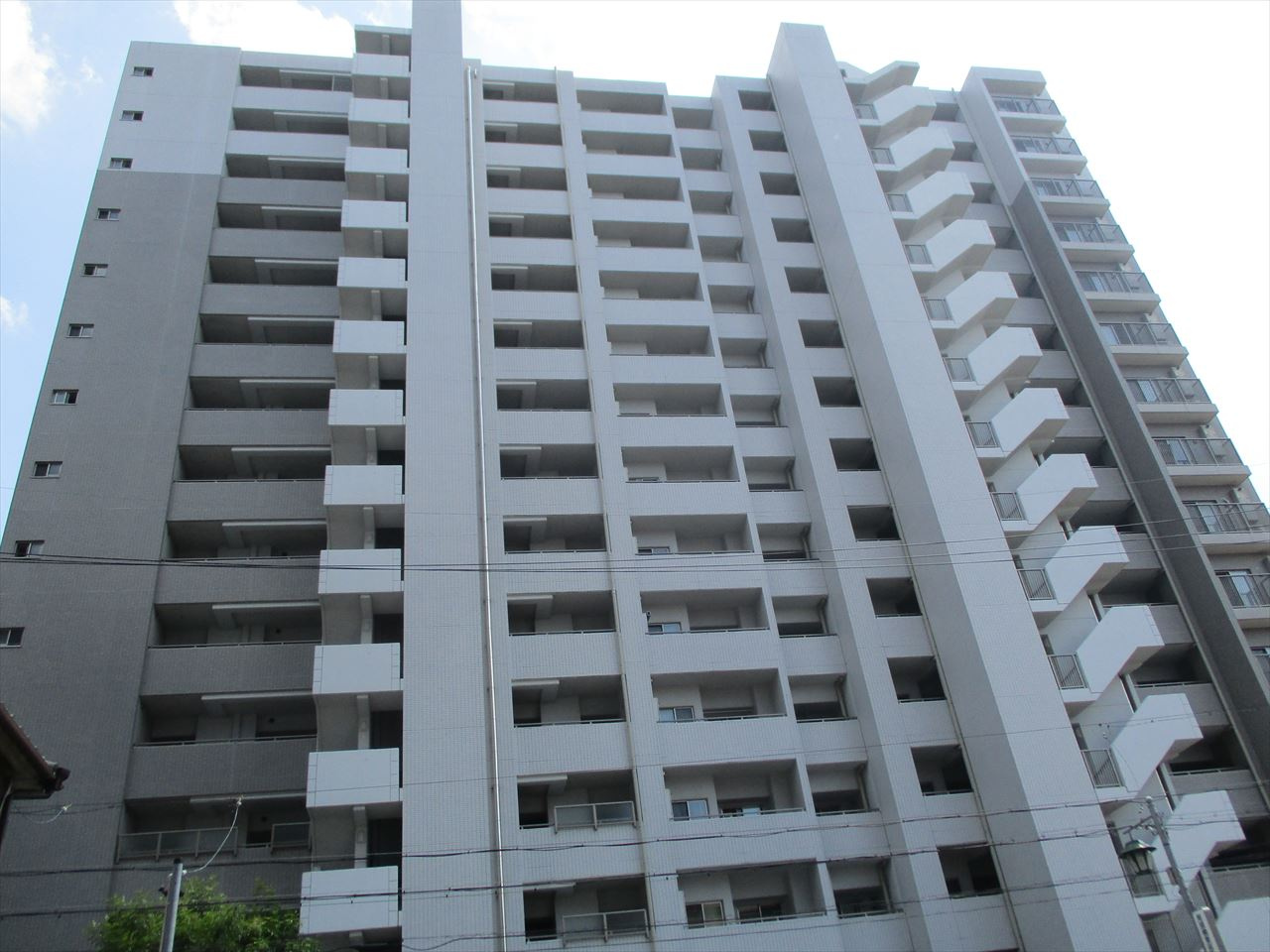 プラウド金山の外観|プラウド金山