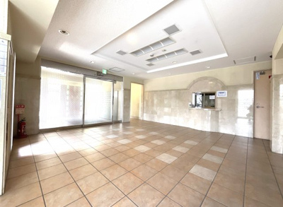 【エントランス】 | グローバル城陽寺田