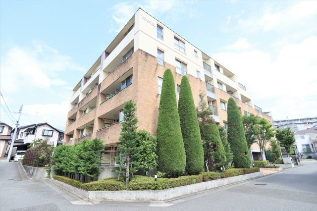 宝塚市売布３丁目の中古マンションの外観