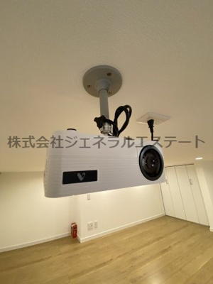 【その他】 | F8石津 | プロジェクターついてます