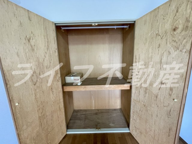 エンゼルハイツ小阪本町の収納|収納スペース豊富です