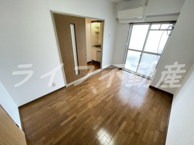 エンゼルハイツ小阪本町の寝室|寝室にぴったりのお部屋です