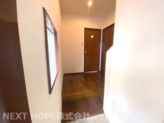 【玄関】 | 尼崎市東難波町３丁目中古戸建 | 玄関です♪室内外リフォーム済みです！！