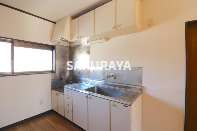 スカイハイツ（堀込町）のキッチン|2023年11月撮影。