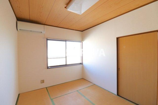 スカイハイツ（堀込町）の和室|2023年11月撮影。