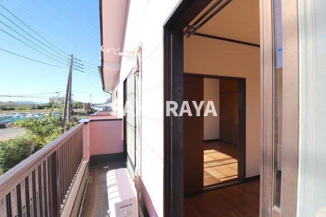 スカイハイツ（堀込町）のバルコニー|2023年11月撮影。