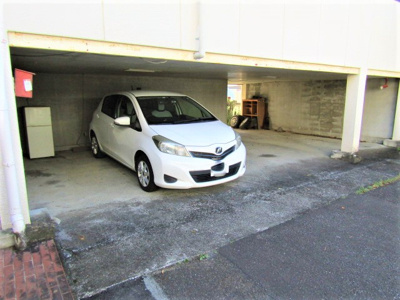 【駐車場】 | 甲府市愛宕町　一戸建て