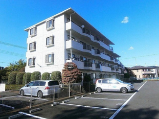 【駐車場】 | いつでも目の届く敷地内に駐車場があります♪お車をお持ちのファミリーさんにオススメです☆