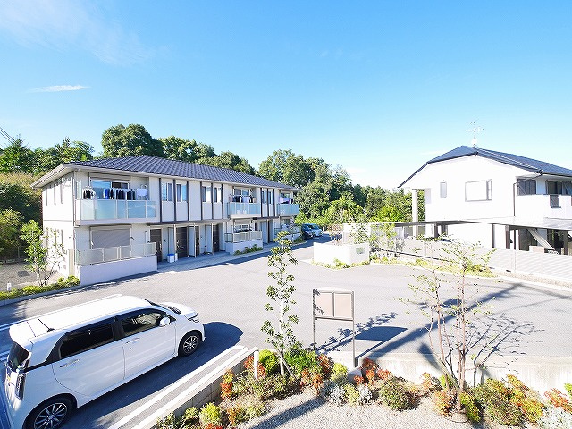 グランジュッテの駐車場