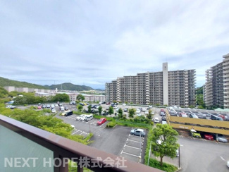 【展望】 | ジャルダン宝塚中山台弐番館B棟 | バルコニーからの眺望です♪周囲からの目線も気になりませんね(^^)