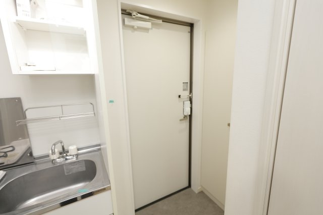 グランパイン小岩の玄関