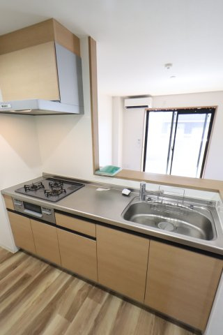 アンモード　イグサ4のキッチン|反転タイプのお写真です。