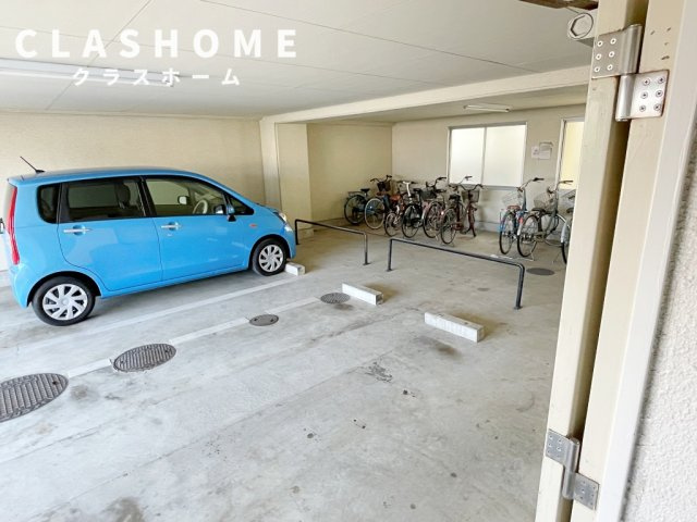 エステイタスCH-84　　刈谷市近郊の賃貸はクラスホーム刈谷店の駐車場