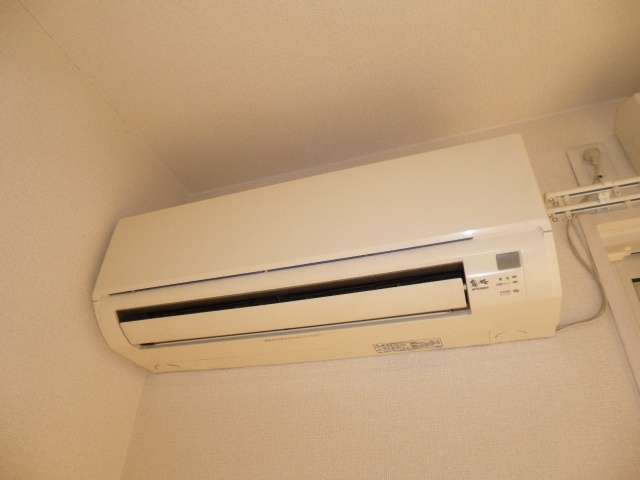 プレザントＢの設備|エアコン