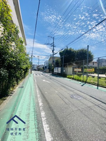 サンシャイン諸岡の周辺