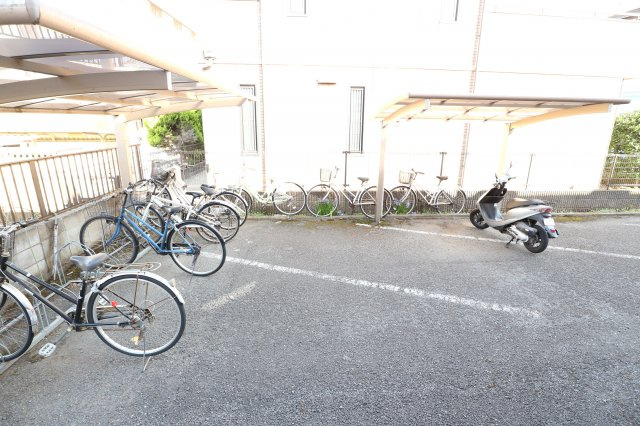 サンハイツＮＯ．３のその他共用部分|駐輪場