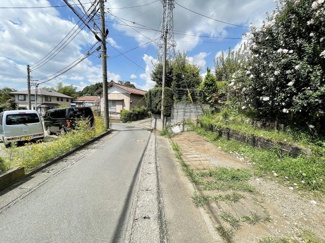 【前面道路含む現地写真】