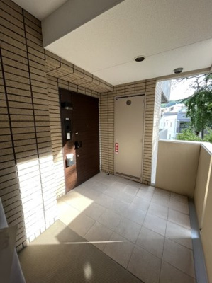 【玄関】 | Brillia平尾浄水