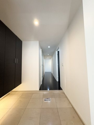 【玄関】 | Brillia平尾浄水