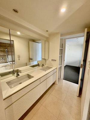 【洗面所】 | Brillia平尾浄水