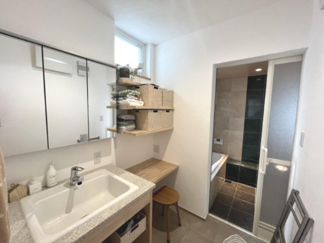 【独立洗面台】 | 北区辛川市場戸建