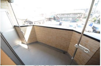 【バルコニー】