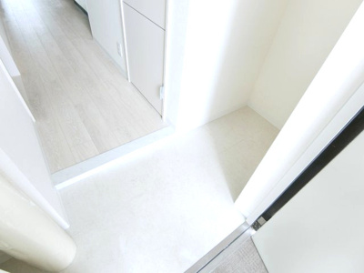 【玄関】 | レユシール塚本 | ゆったりとした玄関です