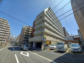 【外観】 | 角部屋につき日当たり良好！