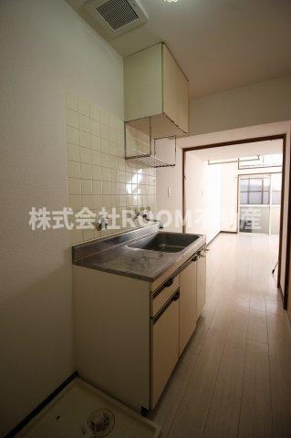 メイプルコート一万城のキッチン|きれいなキッチンです