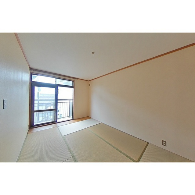 シティハイム　ウスイの内装|和室6帖