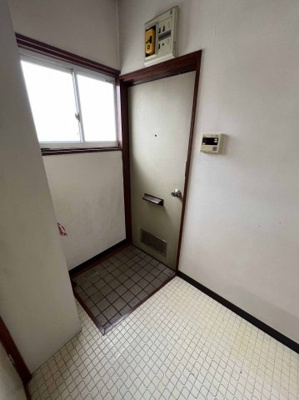 【玄関】 | 弁天ハイツ