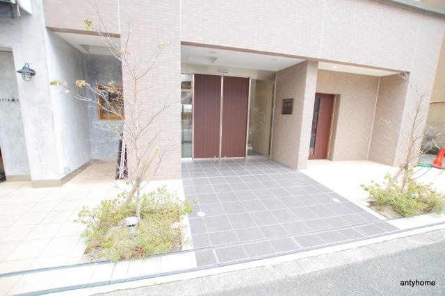 アミティエ扇町公園　仲介手数料無料のエントランス